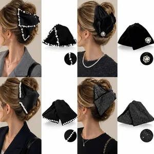 Pinces à Cheveux Triangle Vintage pour Femmes en Acrylique Tissu Élégant Perle Strass Pince à Cheveux Fait à la Main Accessoires de Cheveux pour Fête Quotidienne