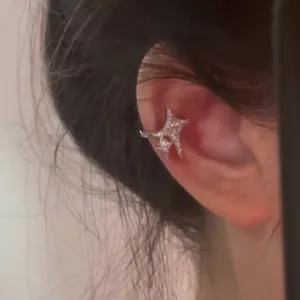 Silver star ear cuff with zircon pave stones for non-pierced ears