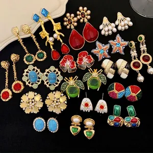 Boucles d'Oreilles Clous en Cuivre Plaqué Or Style Palais Français Vintage Tige en Argent Sterling 925 Perles Artificielles