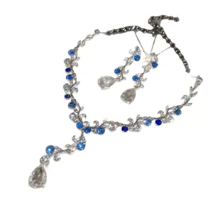 Parure de bijoux florale étincelante en strass, pierres bleues, collier et boucles