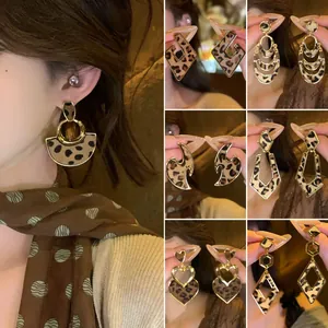 Boucles d'Oreilles Cœur Imprimé Léopard Style Maillard Vintage Boucles d'Oreilles Géométriques en Alliage Avec Tige en Argent Sterling 925 Femme