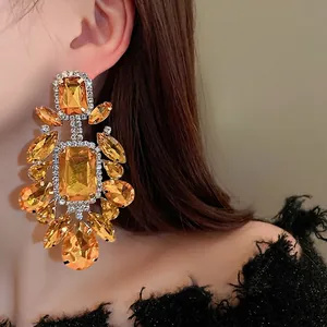 Exaggerated vintage earrings featuring amber square and teardrop crystals for women
