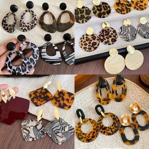 Vintage Leopard Print Flower Stud Earrings For Women Maillard Style Fabric Rhinestone Alloy Earrings High Sense Jewelry