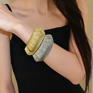 European Style Metal Braided Round Open Bangle For Women Simple Personalized Gold Silver Plated Elegant Hand Jewelry