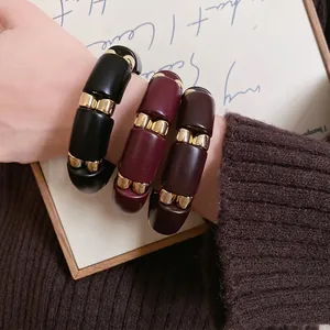 Pulsera de eslabones gruesos de acrílico minimalista con espaciadores dorados para mujer