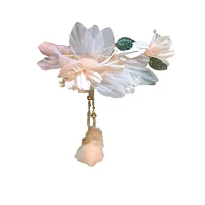 Elegant fabric flower hair clip with green leaves and tassel for women's hair accessories