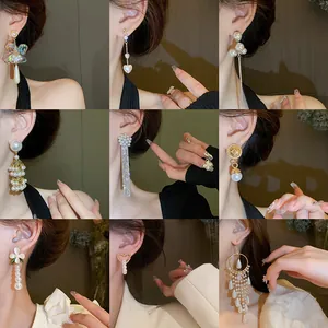 French Vintage Artificial Pearl Tassel Drop Earrings For Women Elegant Zinc Alloy Rhinestone Stud Earrings Wedding Jewelry Gift