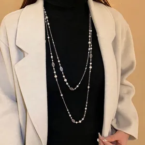 Long French Vintage Sweater Necklace Artificial Pearl Alloy Floral Pendant Layered Necklace For Women Autumn Winter Fashion Jewelry