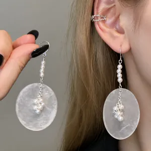 Detail van nieuwe Chinese stijl franje oorbellen met parels en hangers