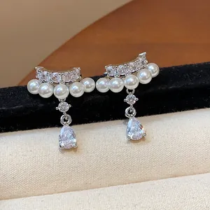 Exquisite French style pearl and zircon water-drop pendant ear clips for non-pierced ears