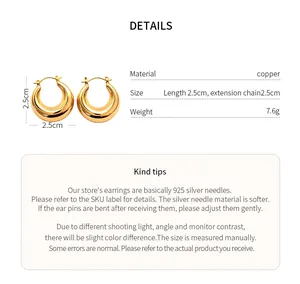 Produktdetails mit Maßen und Gewicht der vergoldeten klobigen Creolen-Ohrringe.