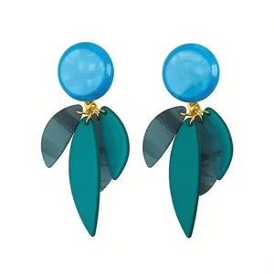 Boucles d'oreilles pendantes feuilles en résine bleu et sarcelle avec clous ronds
