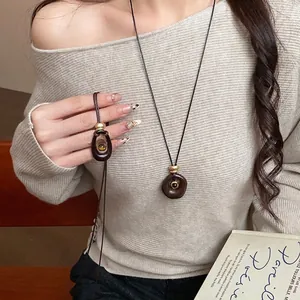 Collier Pendentif Ovale en Résine de Pierre d'Œil de Tigre Vintage Longue Chaîne de Pull pour Femmes Bijoux de Mode