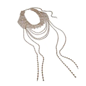Collana lunga con frange multistrato di strass scintillanti e catena per maglione da donna