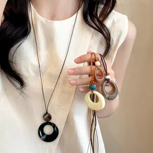 New Chinese Style Hollow Round Resin Pendant Necklace Ethnic Retro Long Sweater Chain For Women Minimalist Jewelry Gift