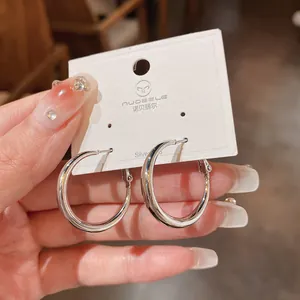 Pendientes de Aro Circulares Geométricos Minimalistas Color Plata Poste de Plata de Ley 925 Joyería de Cobre Mujer