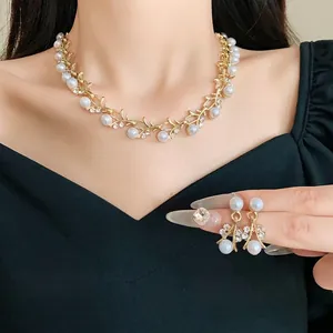 French Vintage Gold Plated Alloy Artificial Pearl Necklace Earrings Jewelry Rhinestone Inlaid Clavicle Chain For Women