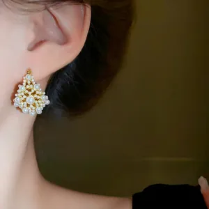 Elegant French style gold-plated pearl cluster drop earrings for women luxury jewelry