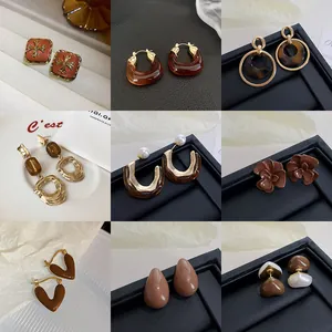 Retro Maillard Style Alloy Coffee Heart Stud Earrings Elegant Luxury Geometric Leopard Enamel Gold Plated Silver Post Earrings Jewelry For Women