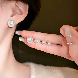 Pendientes de perlas minimalistas de estilo francés con agujas de plata para mujer chic