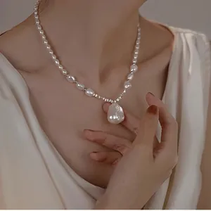 Elegant French Baroque irregular water drop pearl necklace for women with high-end retro style