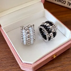 Anillo de Bobinado de Capas Múltiples Vintage con Cuentas Redondas y Perla Artificial Lujo Ligero Anillo de Dedo índice Exagerado Joyería de Mujer