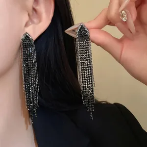 Fashion Triangle Tassel Rhinestone Dangle Earrings For Women Alloy Crystal Inlaid Drip Earrings With Silver Earring Post Jewelry