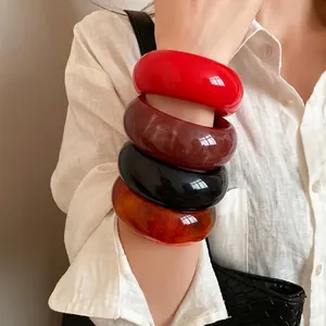 Vintage Marbled Round Plastic Bangle Bracelet For Women European American Style Minimalist Handmade Resin Look Chunky Wristband Jewelry