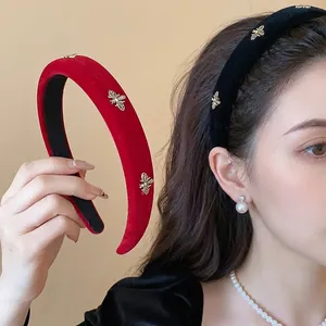 Korean Style Cloth Bee Headband Elegant Velvet Fabric Hair Hoop Simple Fashion Bee Decor Hair Band For Women Hair Accessories