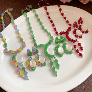 Juego de Joyas de Resina Vintage de Capullo de Flor para Mujer Collar Pendientes con Piedra Ovalada Strass Cadena de Clavícula Dulce