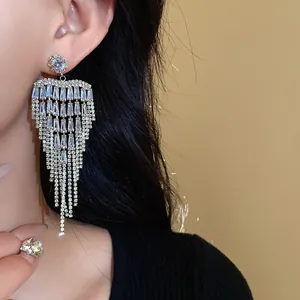 Elegant heart-shaped zircon tassel earrings with silver needles for gala dresses.