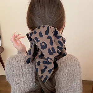 Pinzas para el Cabello de Tela Retro con Lunares y Estampado de Leopardo Pinzas de Tiburón de Lazo Grande Elegantes Accesorios para el Cabello para Mujer