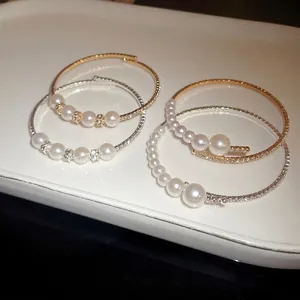 French Vintage Baroque Open Bangle For Women Light Luxury Iron Artificial Pearl Rhinestone Inlaid Gold Silver Bangle Bracelet Accessory