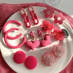 Pink Dopamine Heart Flower Stud Earrings For Women Sweet Alloy Rhinestone Earrings With Silver Earring Post Fashion Jewelry