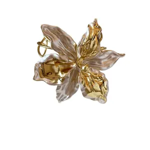 Elegant vintage hollow lily flower open bangle with gold and pearl finish for women