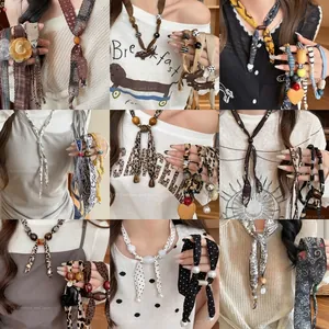 Retro Maillard Leopard Scarf Necklace For Women Bohemian Fabric Satin Print Wood Bead Heart Pendant Sweater Chain Neck Jewelry