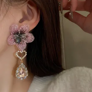 Boucles d'oreilles pendantes fleurs en cristal avec cœurs et gouttes pour femmes
