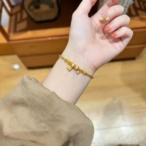 Bracciale a Fiore in Zirconia Placcato Oro Vintage per Donna Elegante Catena a Mano Floreale di Lusso Leggero Gioielli di Moda Regalo