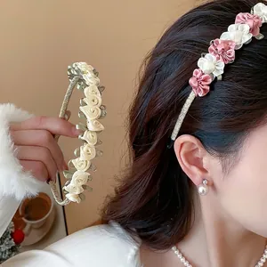 Süßes Stoffblumen Stirnband Handgefertigt Satin Rose Haarreif Elegant Nische Design Haarschmuck Für Damen Mädchen Modisches Styling Kopfschmuck