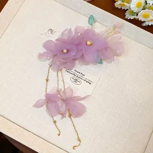Pince à cheveux fleur en tissu lavande élégante avec glands en perles et style coréen