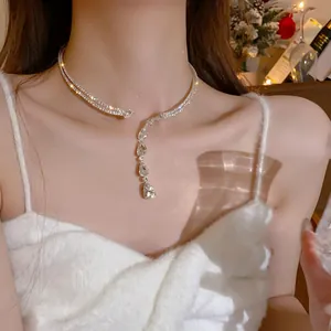 Luxurious Copper Water Drop Zirconia Choker Necklace For Women Elegant Inlaid Inlaid Zirconia Evening Wedding Banquet Jewelry