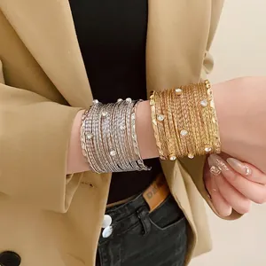 Elegante Bracciale Rigido Aperto Multistrato in Lega con Strass per Donna Lusso Oro Argento Placcato Bracciale Mano Geometrico Gioielli