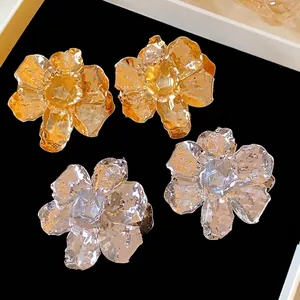 Metallic Crumpled Flower Stud Earrings For Women European American Style Chunky Floral Design Vintage Fashion Jewelry Gold Silver