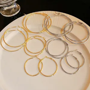 Women Minimalist Exaggerated Alloy Metal Round Hoop Earrings With 925 Sterling Silver Earring Post Niche Fashion Jewelry Gold Silver Hoop Earrings