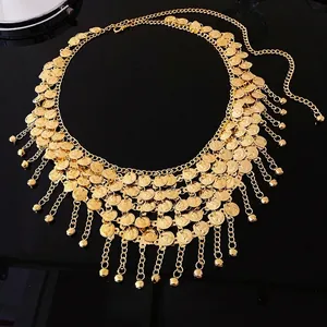 Elegante gouden metalen lichaamsketting met gelaagde muntfranjes en vintage bedeltjes