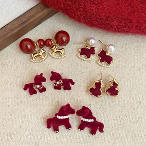Boucles d'Oreilles Clous Vintage en Alliage avec Strass et Perles Artificielles Poney Wulu Avec Tige en Argent Style Automne Hiver Bijoux Femme