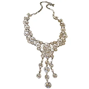 Collana vintage francese in argento con cristalli tondi e nappe eleganti per donna.