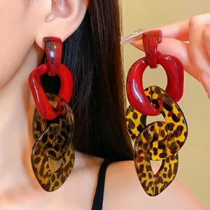 Vintage European American Leopard Print Red Acrylic Chain Long Earrings For Women Statement Exaggerated Dangle Earrings Fashion Jewelry