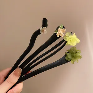 Traditional Chinese floral hairpins elegant hair accessories for Hanfu and Cheongsam style