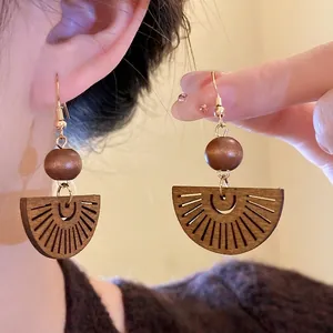 Bohemian Wood Bead Hollow Out Fan Shaped Drop Earrings Ethnic Vintage Style Coffee Gold Alloy Hook Jewelry For Women